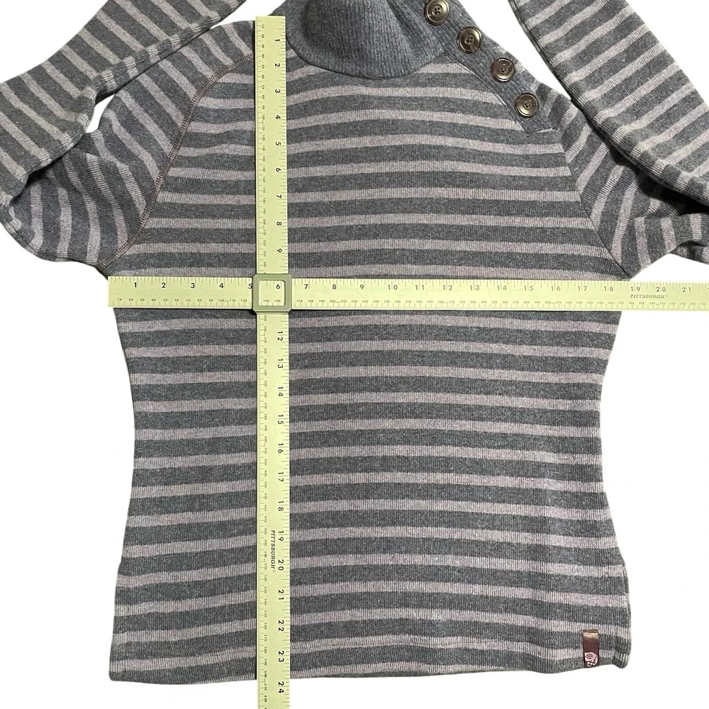 Mountain‎ Hardwear Wool Blend Mock Neck Pullover Sweater M Purple Striped Hiking
